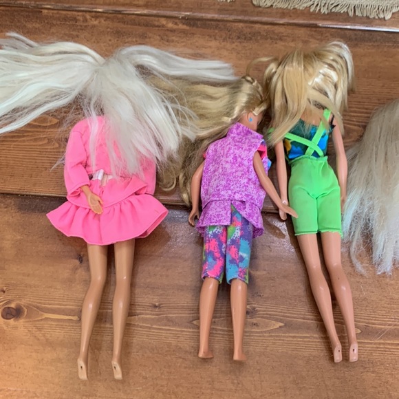 Vintage 80’s and 90’s Barbie lot - Picture 3 of 10